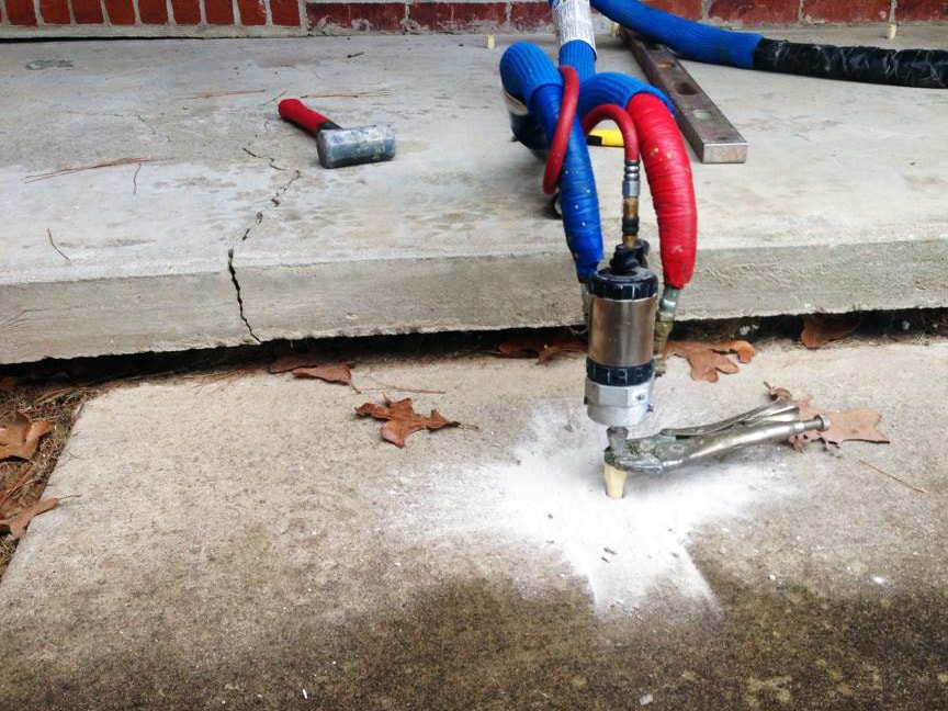 Using polyurethane foam in the installation of windows